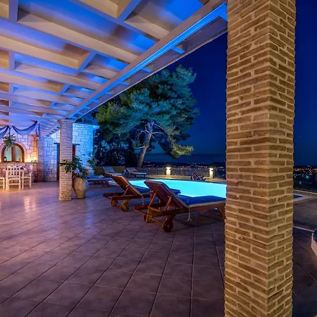 Castelli Villa *